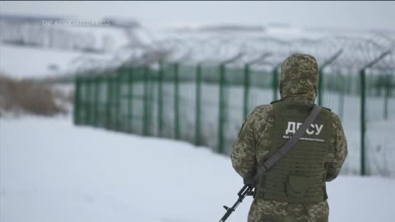 Pentagon Puts 8,500 Troops on 'Heightened Alert'